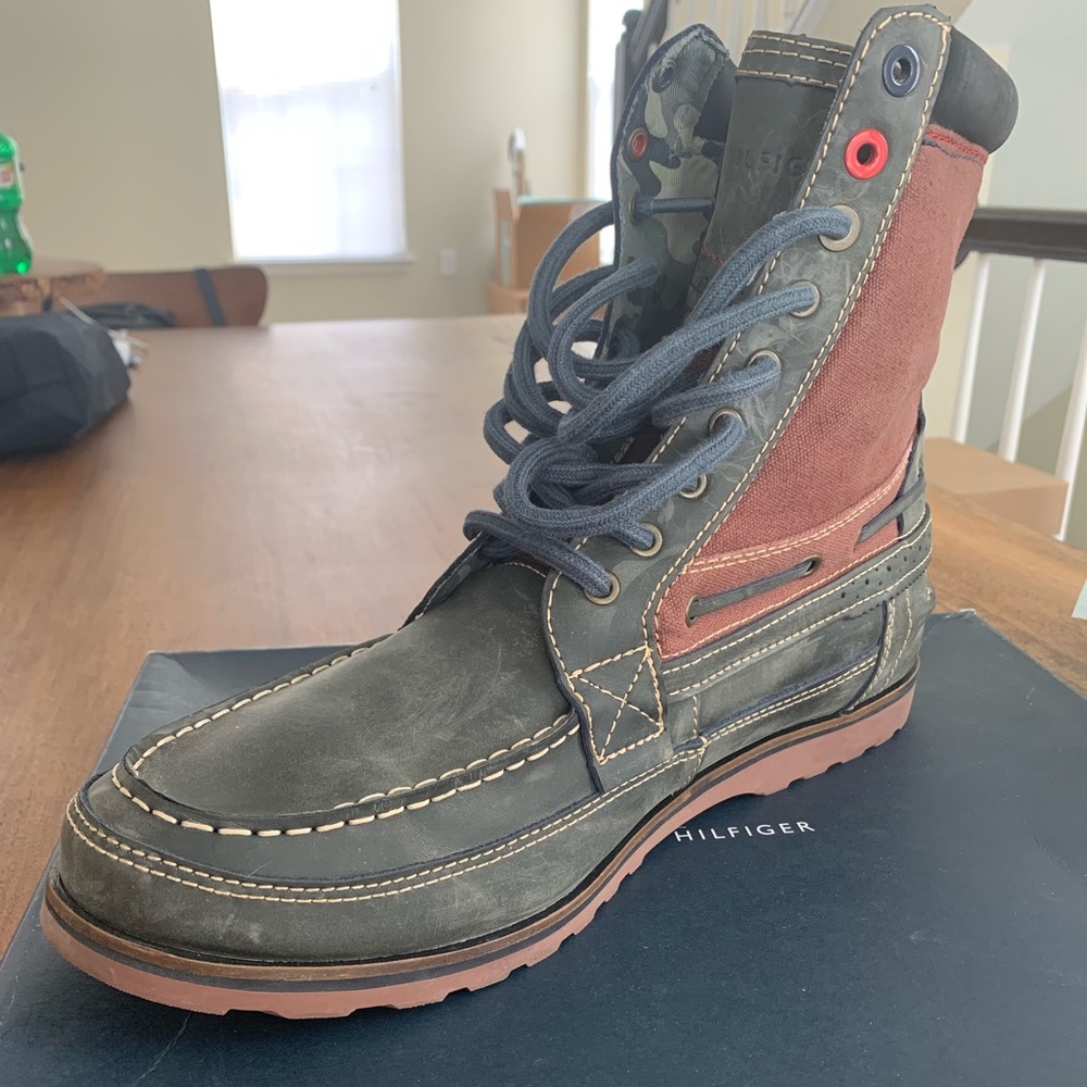 Tommy Hilfiger boots